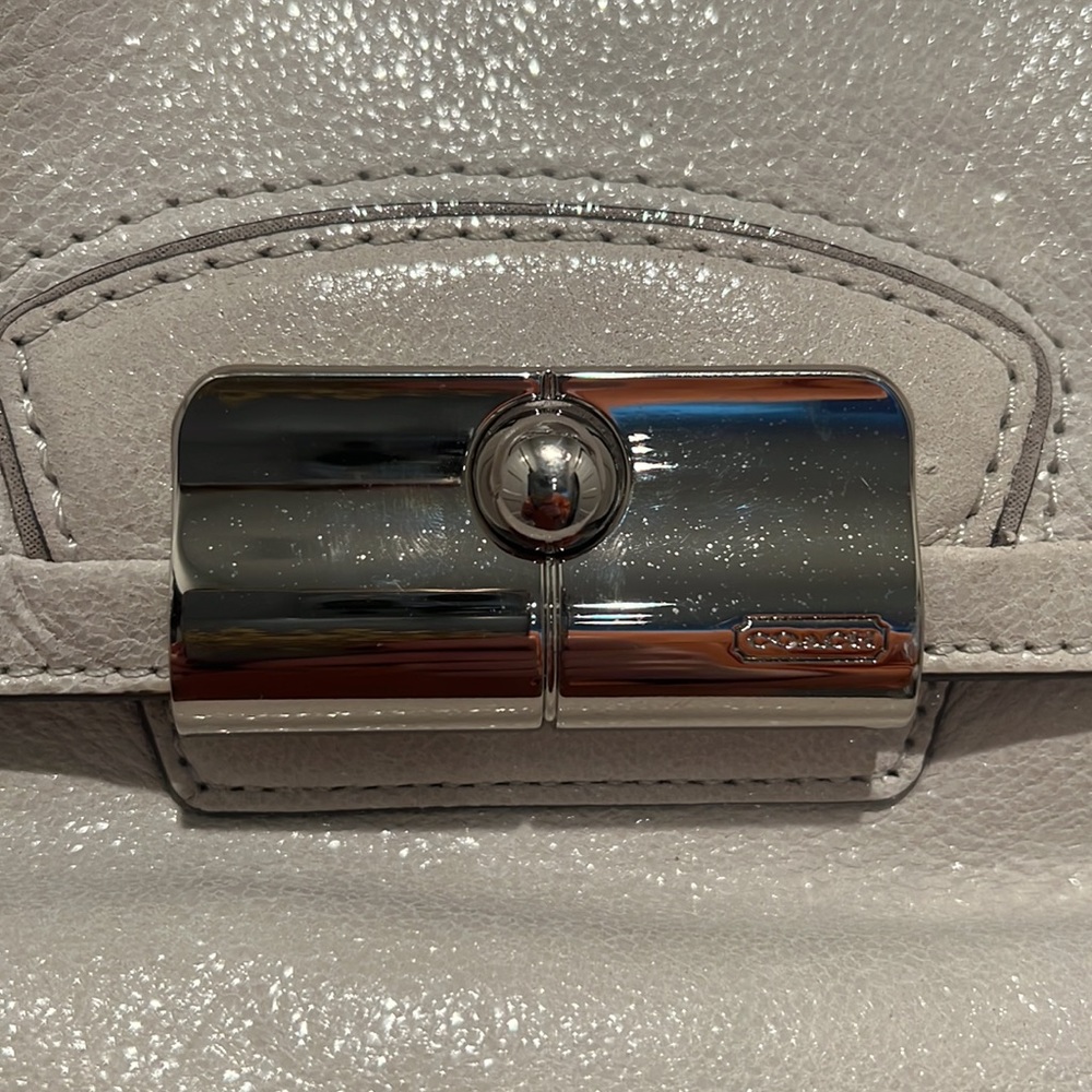 EUC! RARE! Coach Kristin Tote - Picture 3 of 15